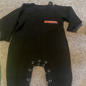 One piece sweater material only worn once